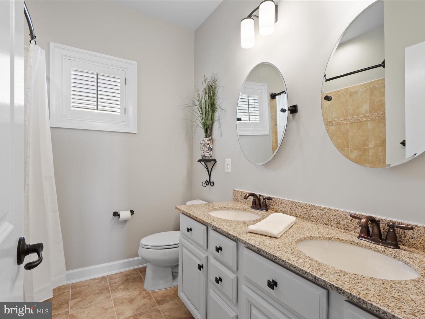 25739 PUREBRED CT, ALDIE, Virginia 20105, 4 Bedrooms Bedrooms, ,4 BathroomsBathrooms,Residential,For sale,25739 PUREBRED CT,VALO2103934 MLS # VALO2103934