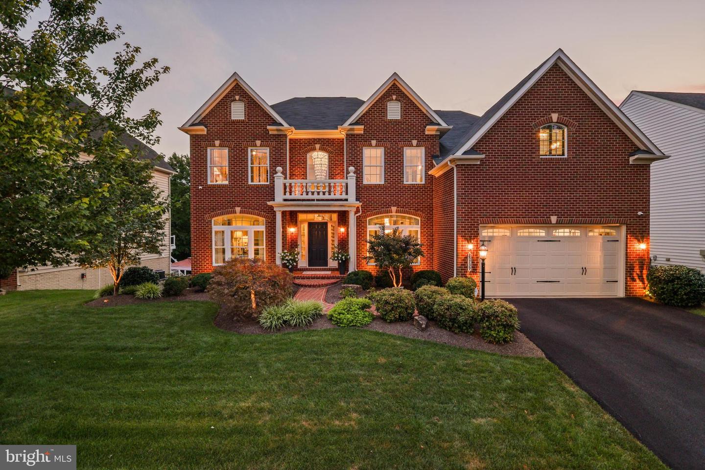 25739 PUREBRED CT, ALDIE, Virginia 20105, 4 Bedrooms Bedrooms, ,4 BathroomsBathrooms,Residential,For sale,25739 PUREBRED CT,VALO2103934 MLS # VALO2103934