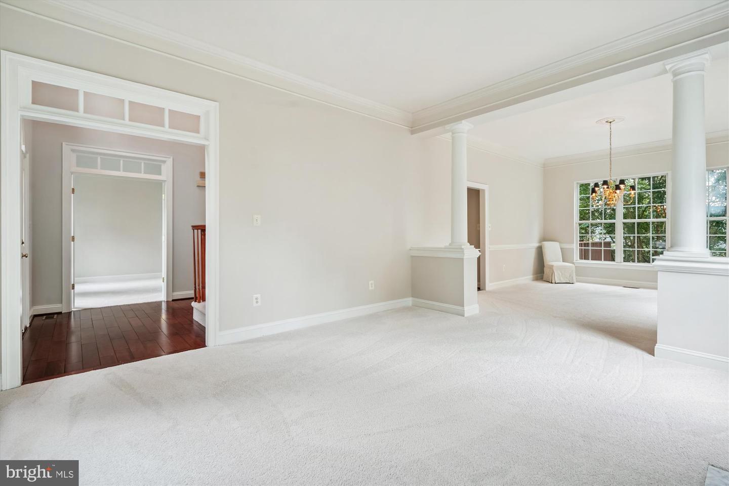 20361 WATER VALLEY CT, STERLING, Virginia 20165, 6 Bedrooms Bedrooms, ,4 BathroomsBathrooms,Residential,For sale,20361 WATER VALLEY CT,VALO2103942 MLS # VALO2103942