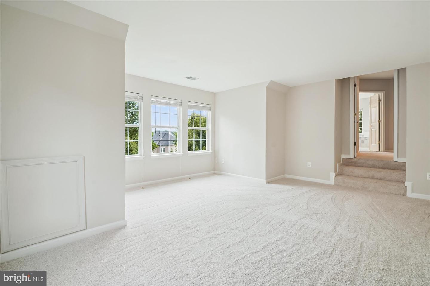 20361 WATER VALLEY CT, STERLING, Virginia 20165, 6 Bedrooms Bedrooms, ,4 BathroomsBathrooms,Residential,For sale,20361 WATER VALLEY CT,VALO2103942 MLS # VALO2103942