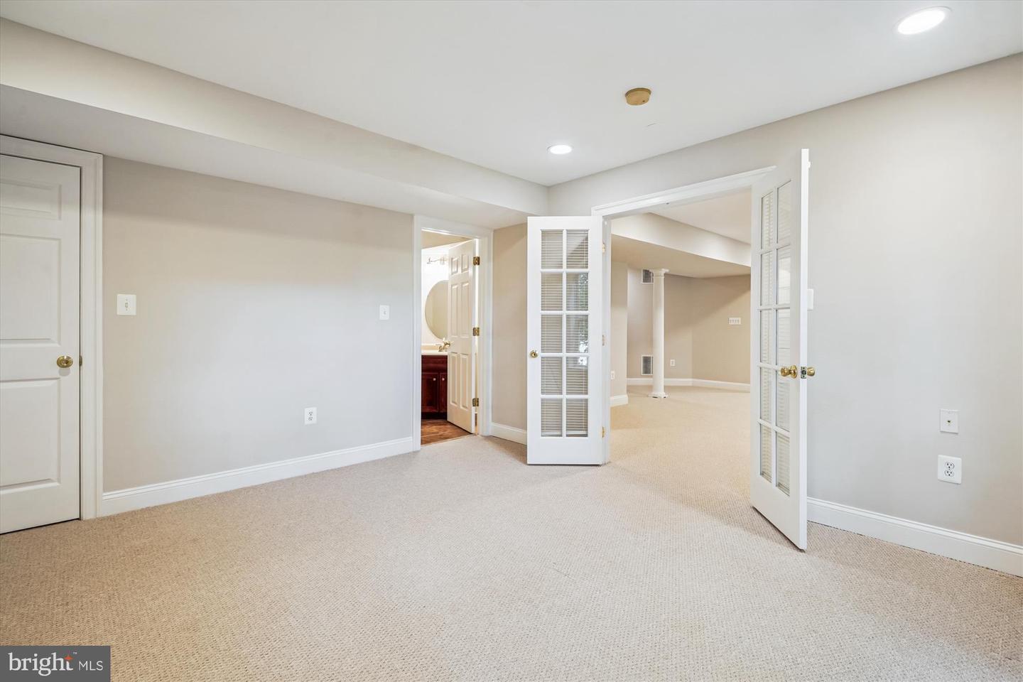 20361 WATER VALLEY CT, STERLING, Virginia 20165, 6 Bedrooms Bedrooms, ,4 BathroomsBathrooms,Residential,For sale,20361 WATER VALLEY CT,VALO2103942 MLS # VALO2103942