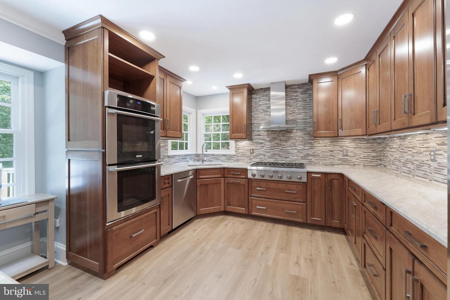 1248 LAMPLIGHTER WAY, RESTON, Virginia 20194, 4 Bedrooms Bedrooms, ,3 BathroomsBathrooms,Residential,For sale,1248 LAMPLIGHTER WAY,VAFX2259522 MLS # VAFX2259522