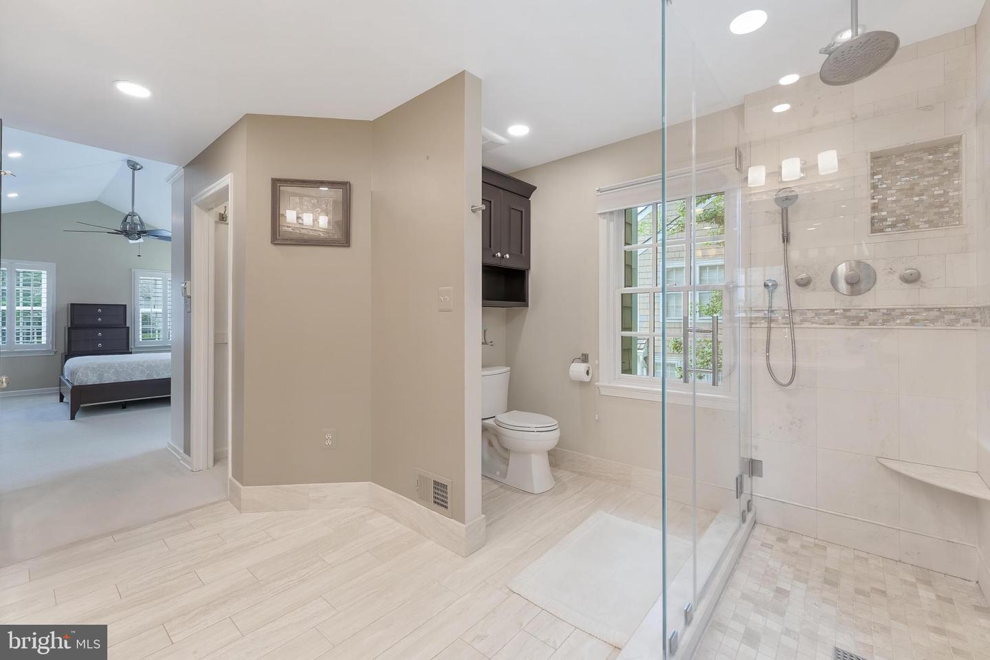 1248 LAMPLIGHTER WAY, RESTON, Virginia 20194, 4 Bedrooms Bedrooms, ,3 BathroomsBathrooms,Residential,For sale,1248 LAMPLIGHTER WAY,VAFX2259522 MLS # VAFX2259522
