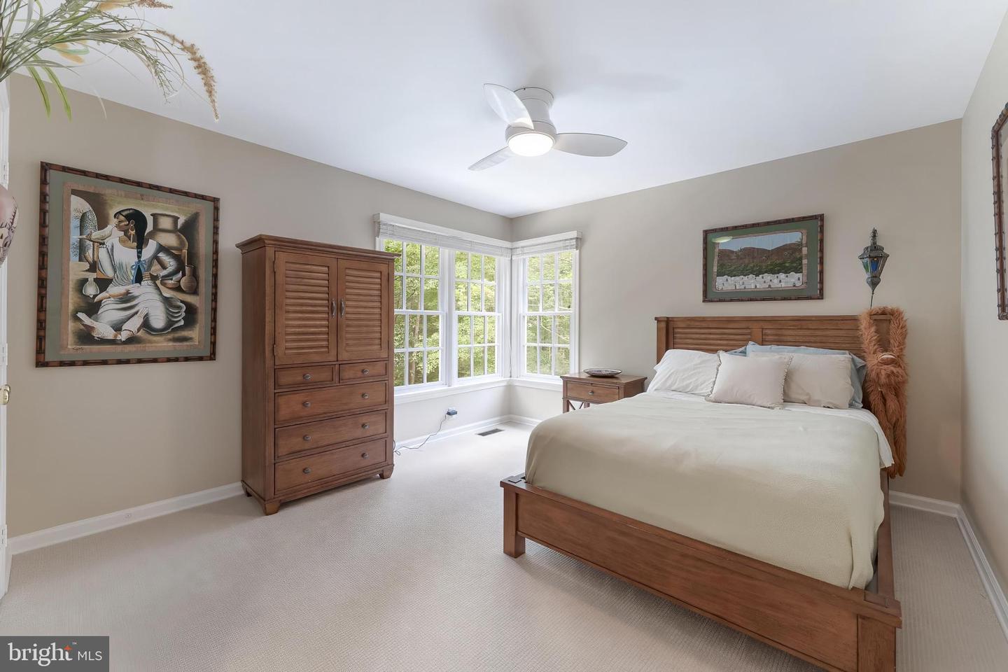 1248 LAMPLIGHTER WAY, RESTON, Virginia 20194, 4 Bedrooms Bedrooms, ,3 BathroomsBathrooms,Residential,For sale,1248 LAMPLIGHTER WAY,VAFX2259522 MLS # VAFX2259522