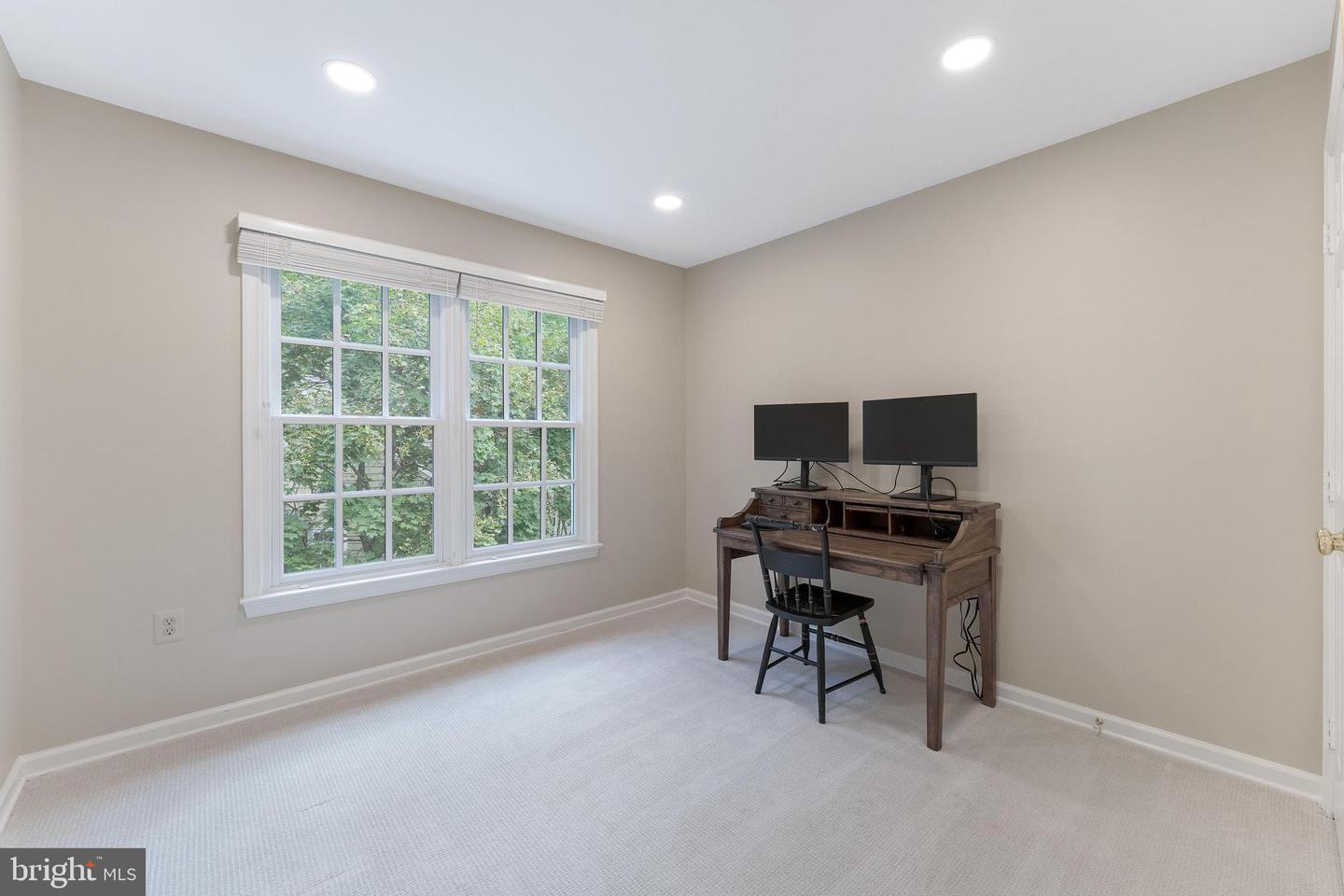 1248 LAMPLIGHTER WAY, RESTON, Virginia 20194, 4 Bedrooms Bedrooms, ,3 BathroomsBathrooms,Residential,For sale,1248 LAMPLIGHTER WAY,VAFX2259522 MLS # VAFX2259522