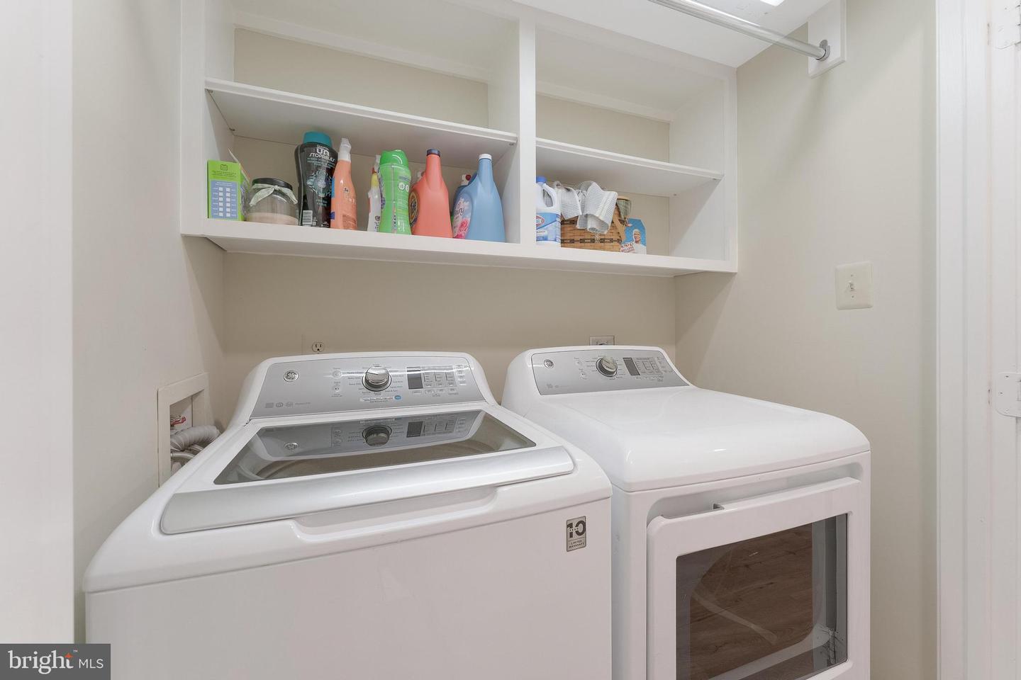 1248 LAMPLIGHTER WAY, RESTON, Virginia 20194, 4 Bedrooms Bedrooms, ,3 BathroomsBathrooms,Residential,For sale,1248 LAMPLIGHTER WAY,VAFX2259522 MLS # VAFX2259522