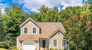1248 LAMPLIGHTER WAY, RESTON, Virginia 20194, 4 Bedrooms Bedrooms, ,3 BathroomsBathrooms,Residential,For sale,1248 LAMPLIGHTER WAY,VAFX2259522 MLS # VAFX2259522