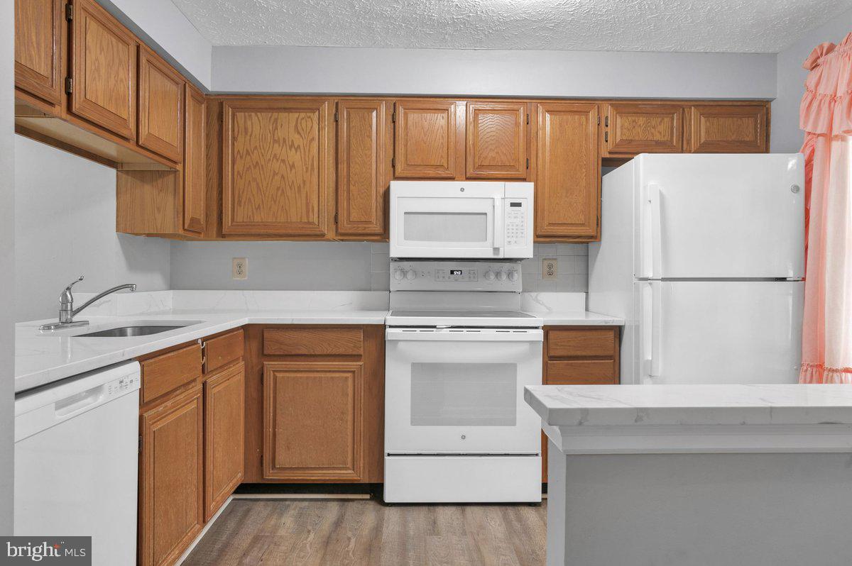 8549 BLACKFOOT CT, LORTON, Virginia 22079, 2 Bedrooms Bedrooms, ,1 BathroomBathrooms,Residential,For sale,8549 BLACKFOOT CT,VAFX2259604 MLS # VAFX2259604
