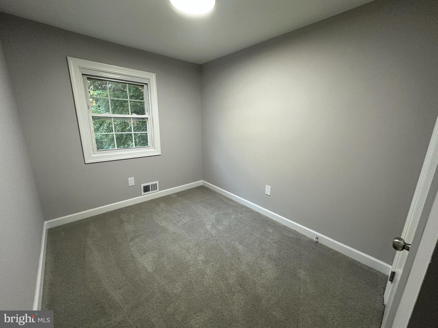 14475 BELVEDERE DR, WOODBRIDGE, Virginia 22193, 3 Bedrooms Bedrooms, 5 Rooms Rooms,1 BathroomBathrooms,Residential,For sale,14475 BELVEDERE DR,VAPW2100846 MLS # VAPW2100846