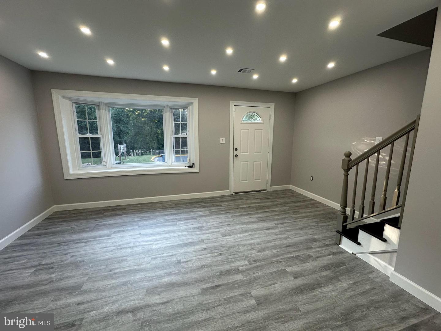 14475 BELVEDERE DR, WOODBRIDGE, Virginia 22193, 3 Bedrooms Bedrooms, 5 Rooms Rooms,1 BathroomBathrooms,Residential,For sale,14475 BELVEDERE DR,VAPW2100846 MLS # VAPW2100846