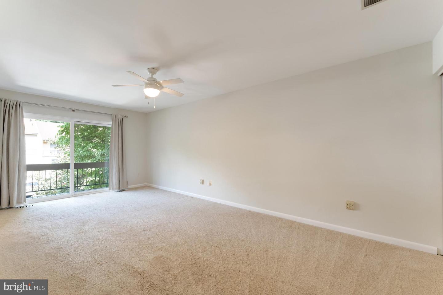11637 NEWBRIDGE CT, RESTON, Virginia 20191, 4 Bedrooms Bedrooms, ,3 BathroomsBathrooms,Residential,For sale,11637 NEWBRIDGE CT,VAFX2259684 MLS # VAFX2259684
