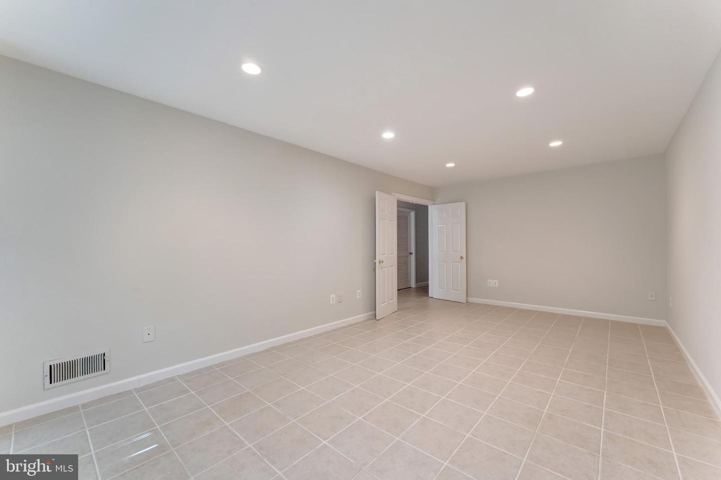 11637 NEWBRIDGE CT, RESTON, Virginia 20191, 4 Bedrooms Bedrooms, ,3 BathroomsBathrooms,Residential,For sale,11637 NEWBRIDGE CT,VAFX2259684 MLS # VAFX2259684