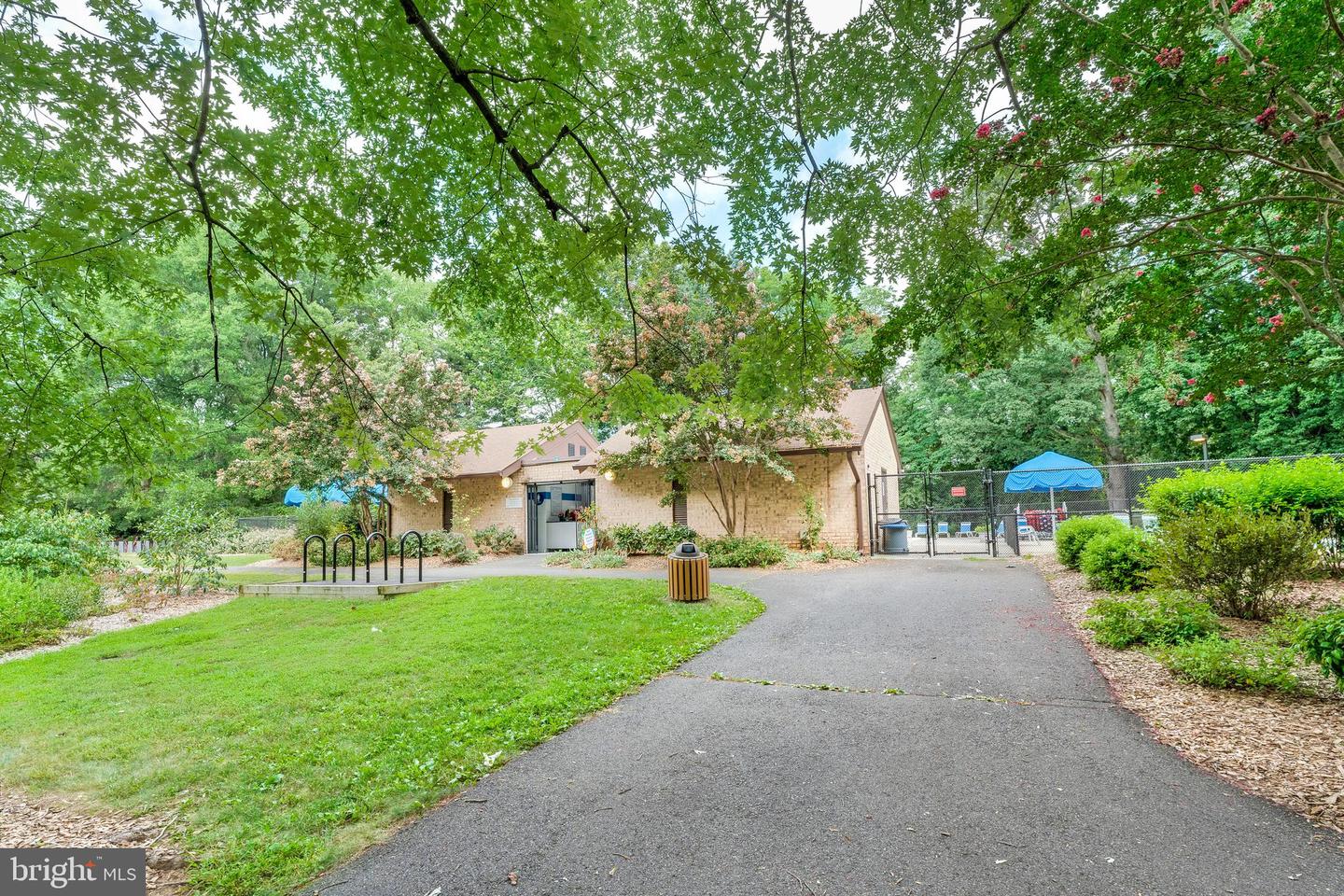 11637 NEWBRIDGE CT, RESTON, Virginia 20191, 4 Bedrooms Bedrooms, ,3 BathroomsBathrooms,Residential,For sale,11637 NEWBRIDGE CT,VAFX2259684 MLS # VAFX2259684