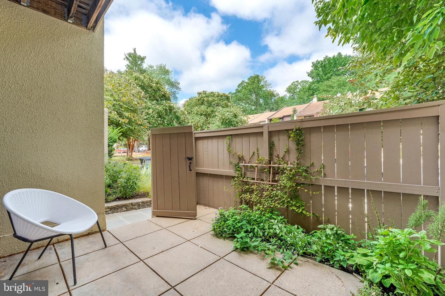 11637 NEWBRIDGE CT, RESTON, Virginia 20191, 4 Bedrooms Bedrooms, ,3 BathroomsBathrooms,Residential,For sale,11637 NEWBRIDGE CT,VAFX2259684 MLS # VAFX2259684