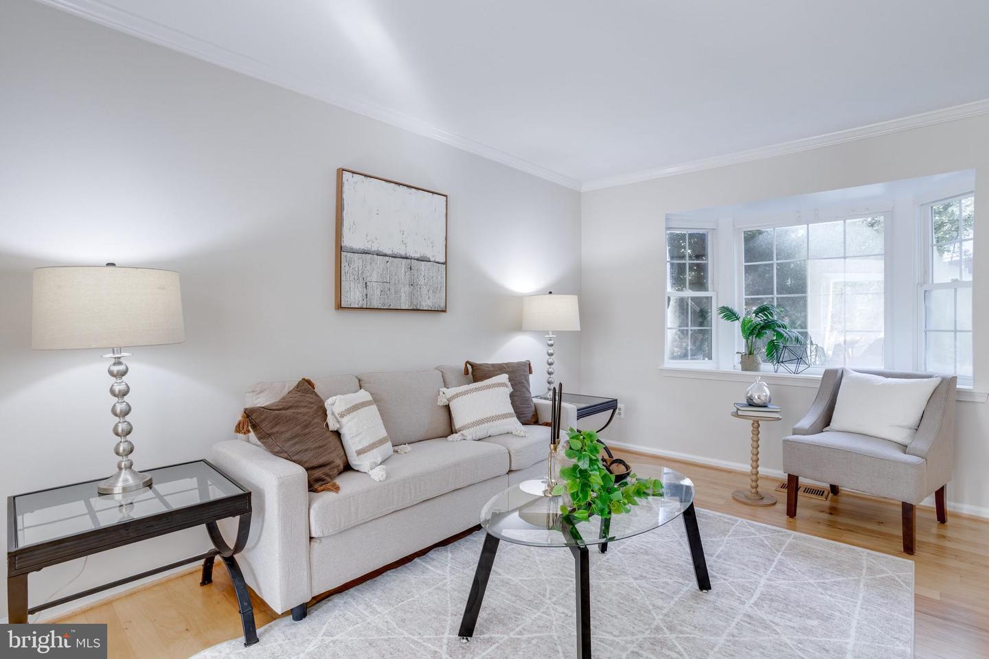 10854 OAK GREEN CT, BURKE, Virginia 22015, 3 Bedrooms Bedrooms, ,3 BathroomsBathrooms,Residential,For sale,10854 OAK GREEN CT,VAFX2259996 MLS # VAFX2259996