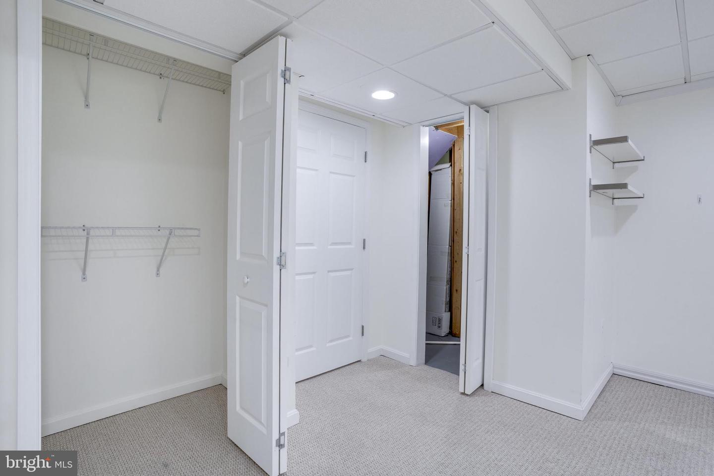 10854 OAK GREEN CT, BURKE, Virginia 22015, 3 Bedrooms Bedrooms, ,3 BathroomsBathrooms,Residential,For sale,10854 OAK GREEN CT,VAFX2259996 MLS # VAFX2259996