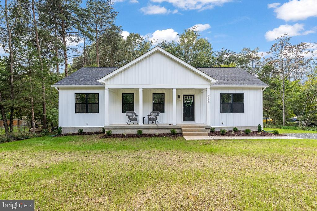 604 BAKER ST W, GORDONSVILLE, Virginia 22942, 5 Bedrooms Bedrooms, ,3 BathroomsBathrooms,Residential,For sale,604 BAKER ST W,VAOR2010434 MLS # VAOR2010434