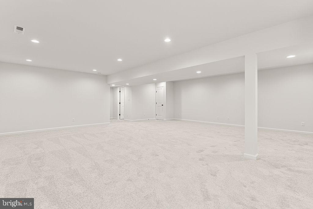 604 BAKER ST W, GORDONSVILLE, Virginia 22942, 5 Bedrooms Bedrooms, ,3 BathroomsBathrooms,Residential,For sale,604 BAKER ST W,VAOR2010434 MLS # VAOR2010434