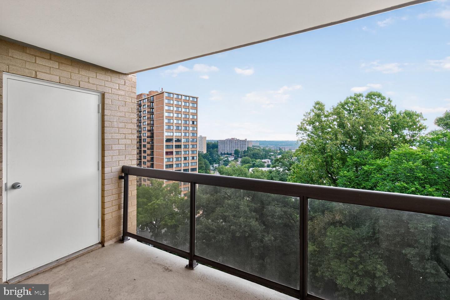 309 YOAKUM PKWY #914, ALEXANDRIA, Virginia 22304, 2 Bedrooms Bedrooms, ,2 BathroomsBathrooms,Residential,For sale,309 YOAKUM PKWY #914,VAAX2048534 MLS # VAAX2048534