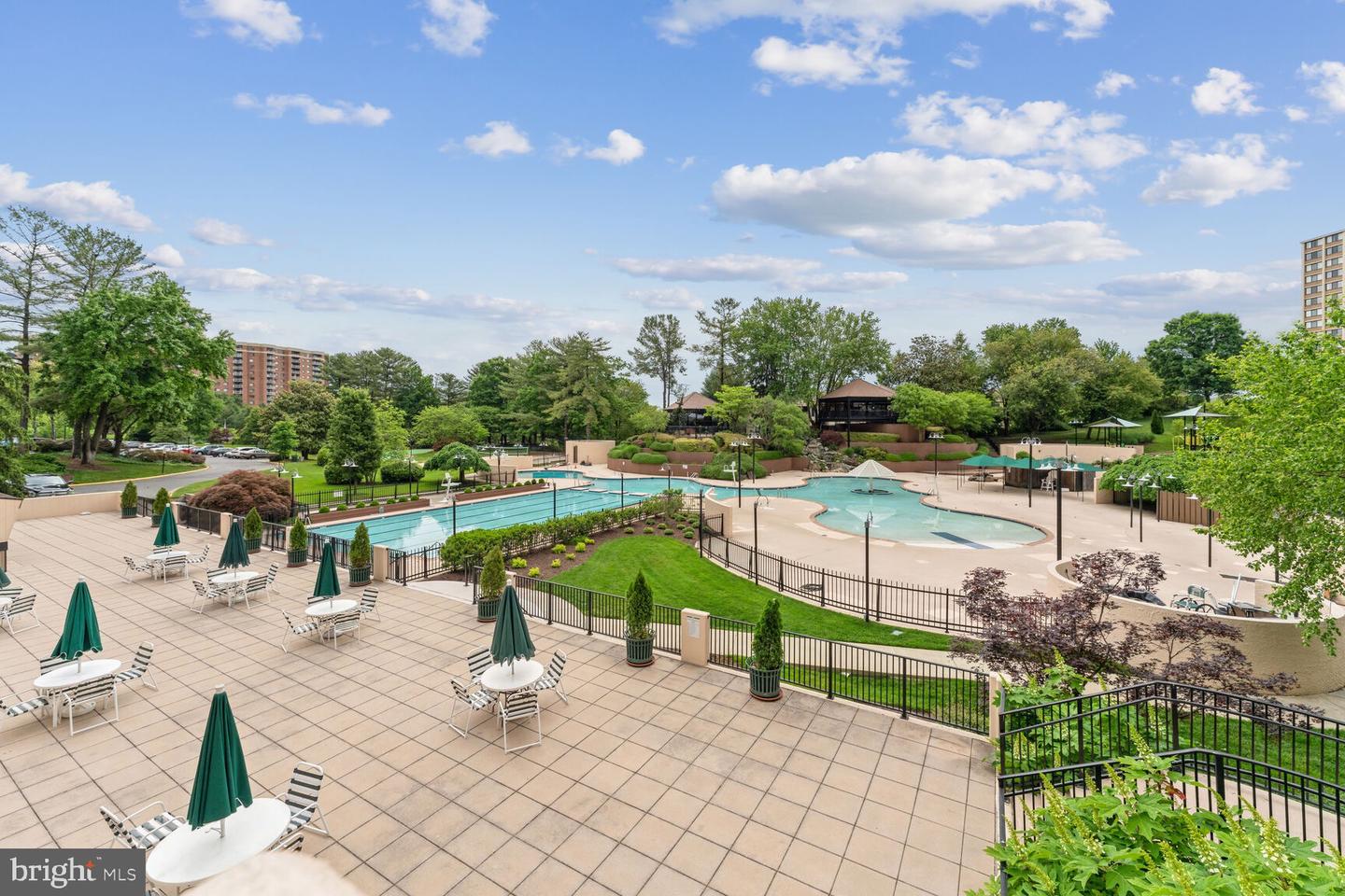 309 YOAKUM PKWY #914, ALEXANDRIA, Virginia 22304, 2 Bedrooms Bedrooms, ,2 BathroomsBathrooms,Residential,For sale,309 YOAKUM PKWY #914,VAAX2048534 MLS # VAAX2048534