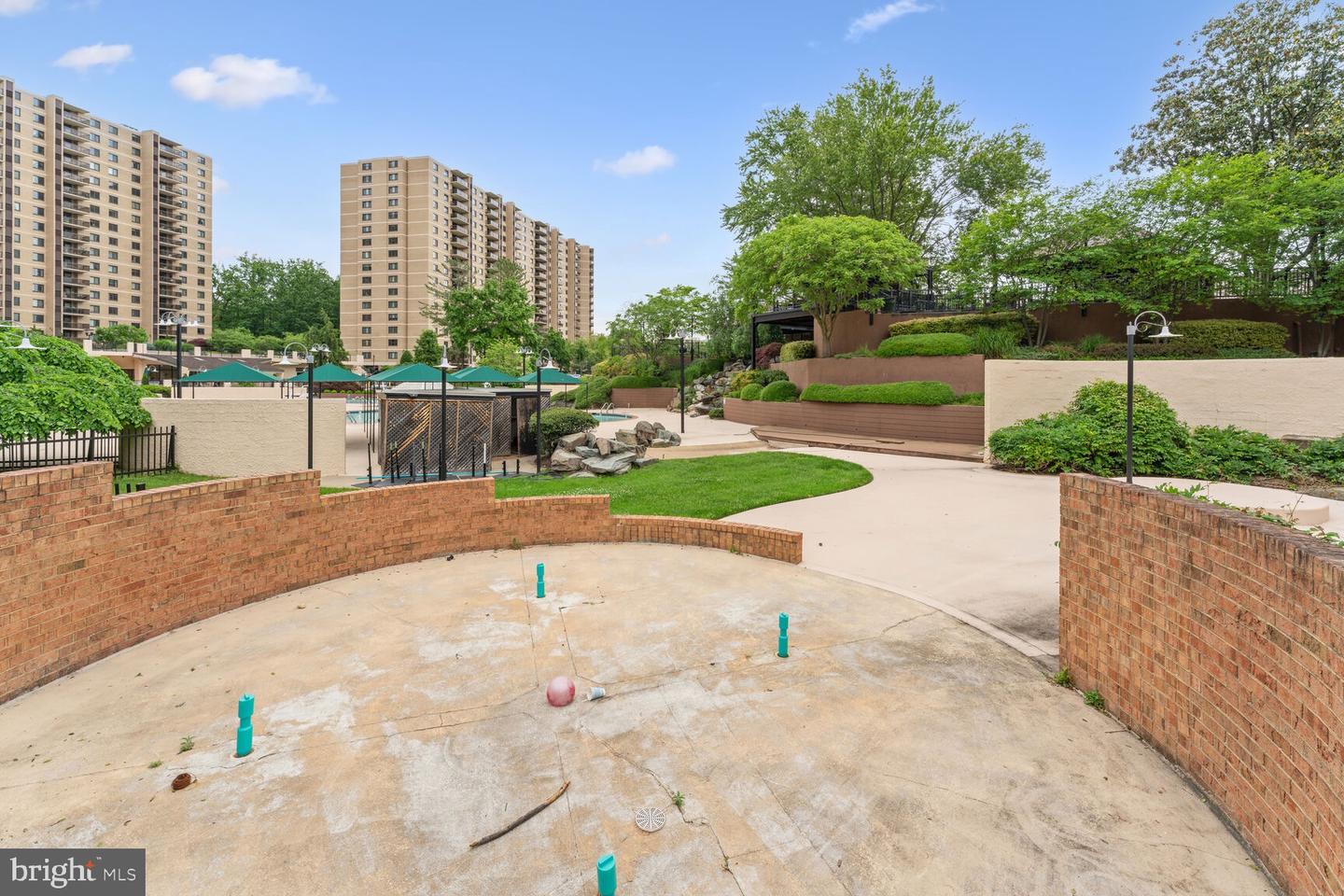 309 YOAKUM PKWY #914, ALEXANDRIA, Virginia 22304, 2 Bedrooms Bedrooms, ,2 BathroomsBathrooms,Residential,For sale,309 YOAKUM PKWY #914,VAAX2048534 MLS # VAAX2048534