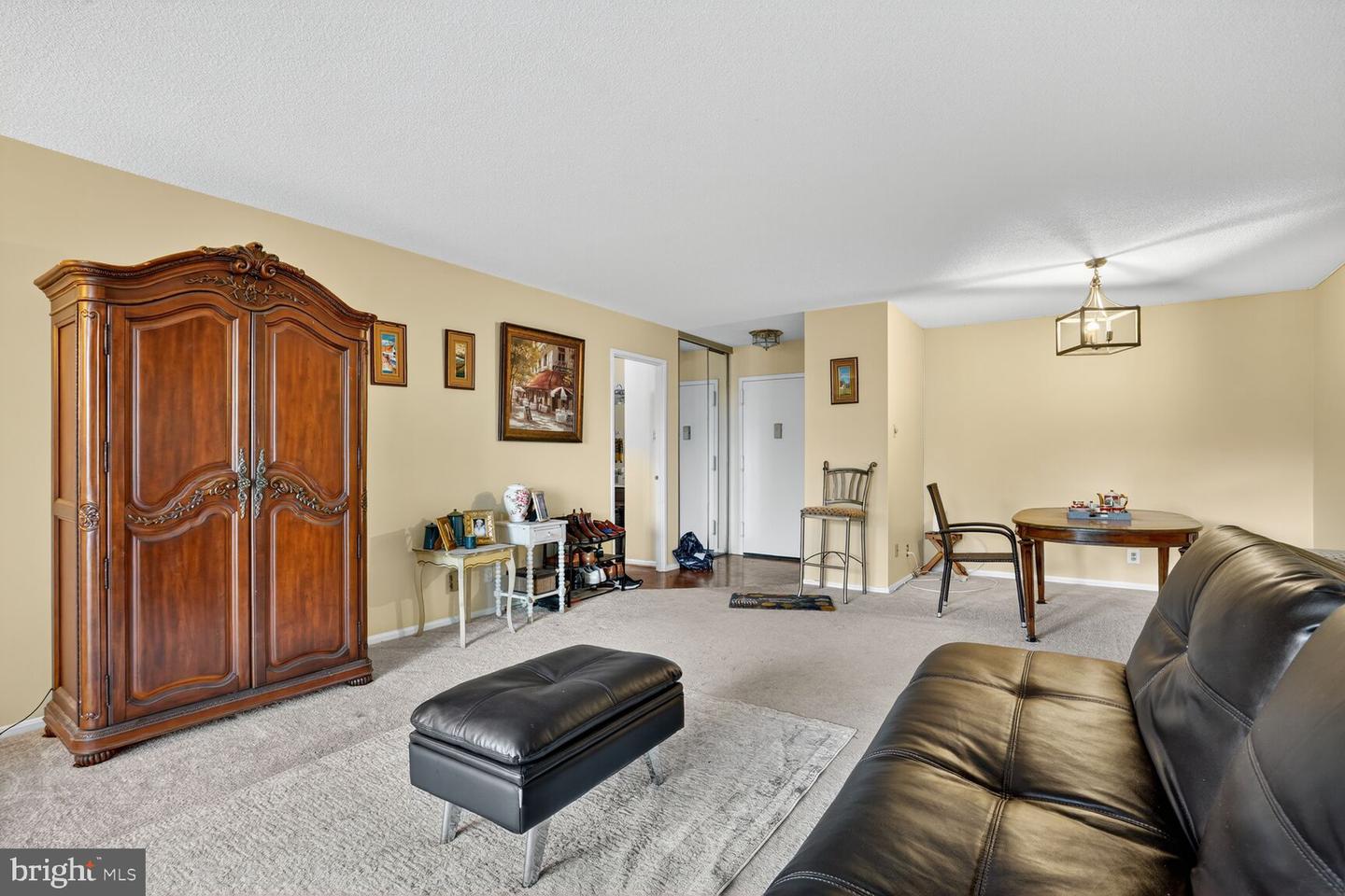 309 YOAKUM PKWY #914, ALEXANDRIA, Virginia 22304, 2 Bedrooms Bedrooms, ,2 BathroomsBathrooms,Residential,For sale,309 YOAKUM PKWY #914,VAAX2048534 MLS # VAAX2048534