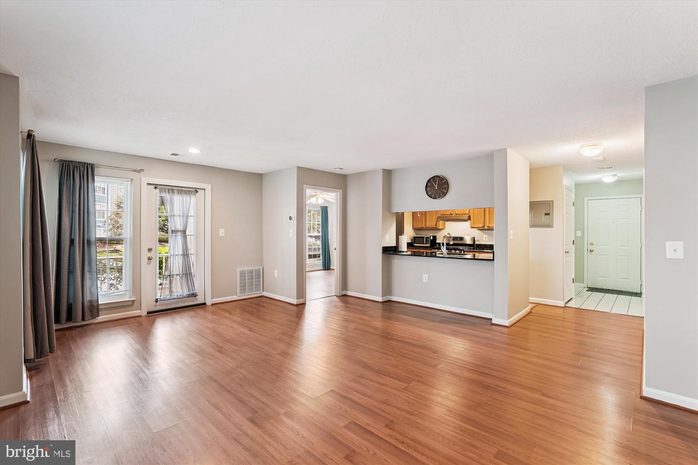 21014 TIMBER RIDGE TER #102, ASHBURN, Virginia 20147, 2 Bedrooms Bedrooms, ,2 BathroomsBathrooms,Residential,For sale,21014 TIMBER RIDGE TER #102,VALO2104470 MLS # VALO2104470