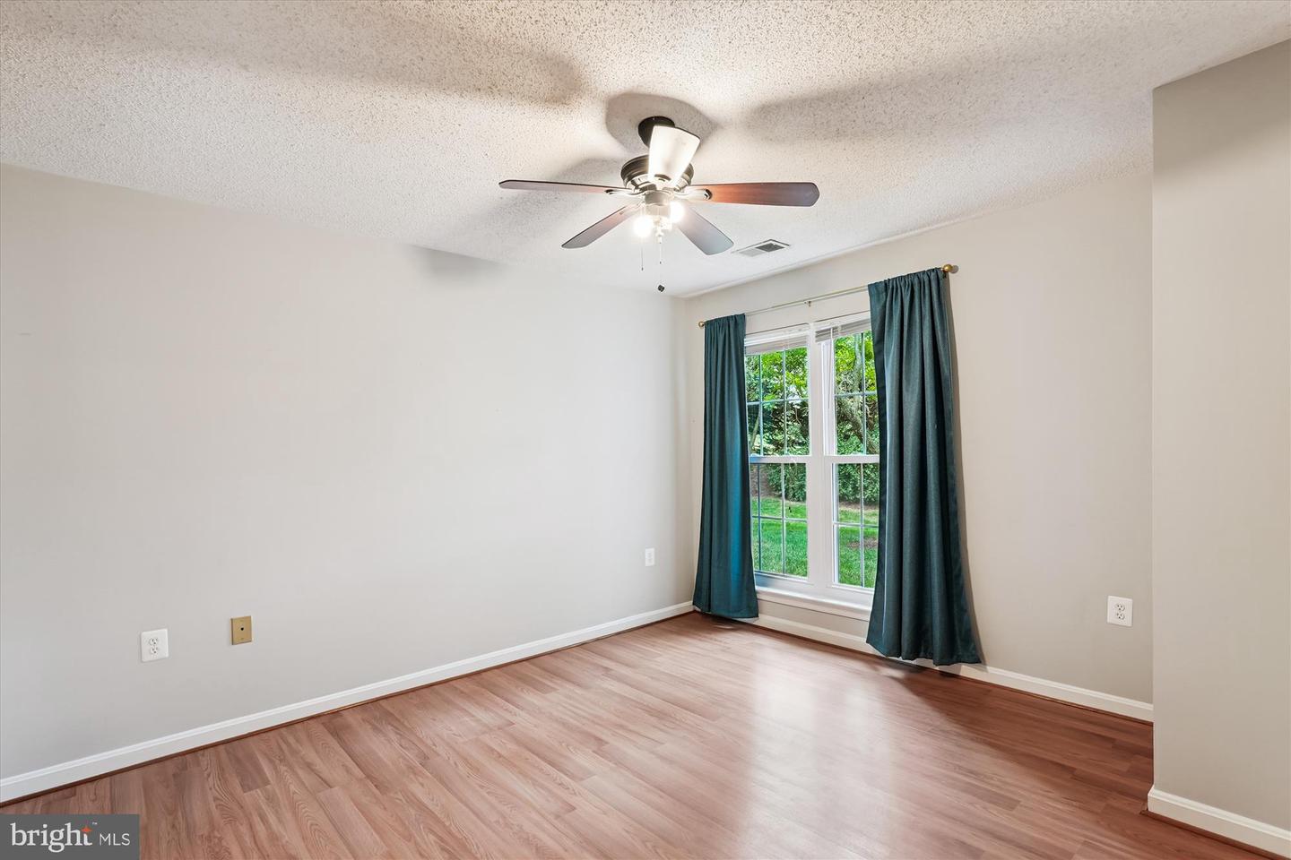 21014 TIMBER RIDGE TER #102, ASHBURN, Virginia 20147, 2 Bedrooms Bedrooms, ,2 BathroomsBathrooms,Residential,For sale,21014 TIMBER RIDGE TER #102,VALO2104470 MLS # VALO2104470