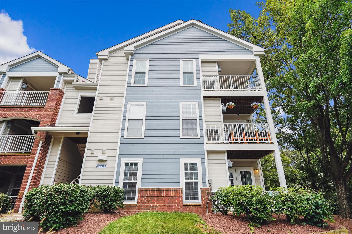 21014 TIMBER RIDGE TER #102, ASHBURN, Virginia 20147, 2 Bedrooms Bedrooms, ,2 BathroomsBathrooms,Residential,For sale,21014 TIMBER RIDGE TER #102,VALO2104470 MLS # VALO2104470