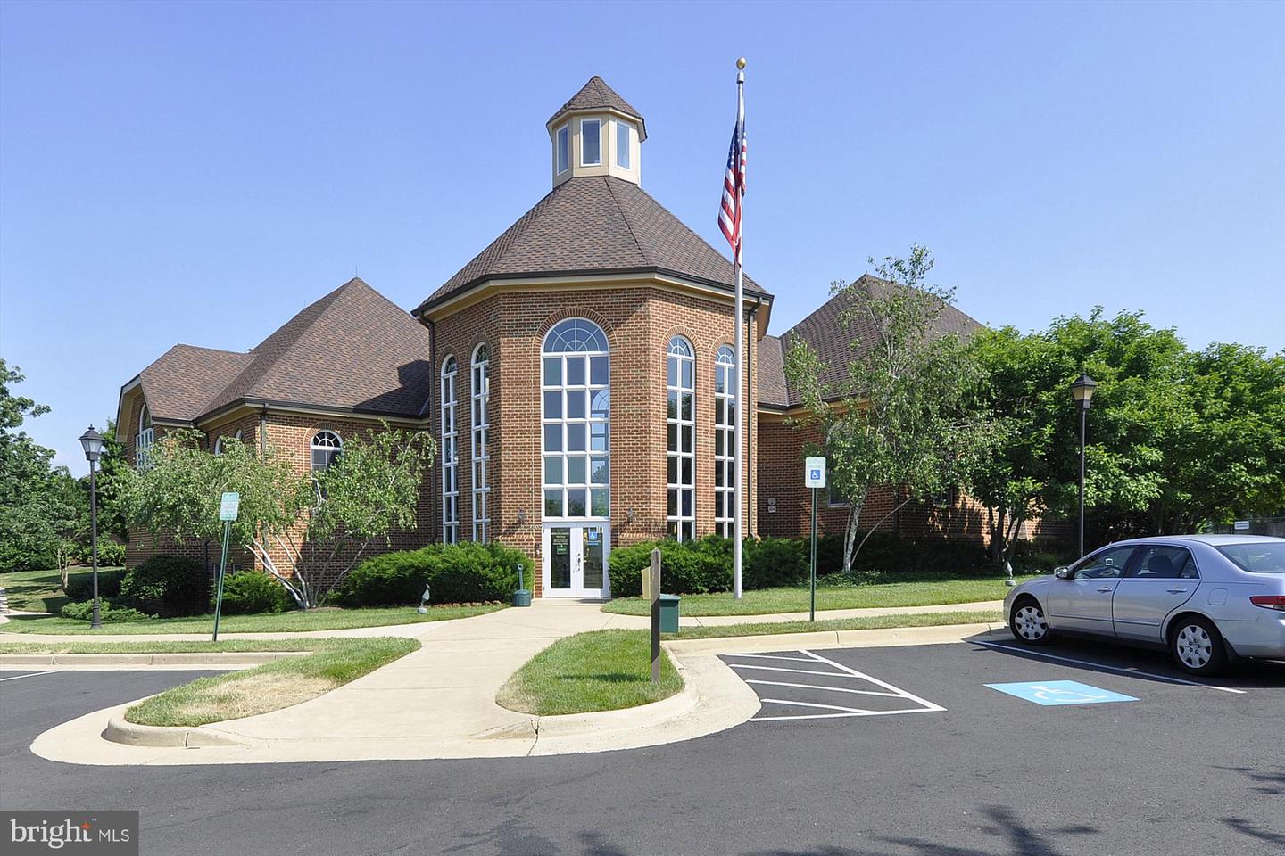 21014 TIMBER RIDGE TER #102, ASHBURN, Virginia 20147, 2 Bedrooms Bedrooms, ,2 BathroomsBathrooms,Residential,For sale,21014 TIMBER RIDGE TER #102,VALO2104470 MLS # VALO2104470