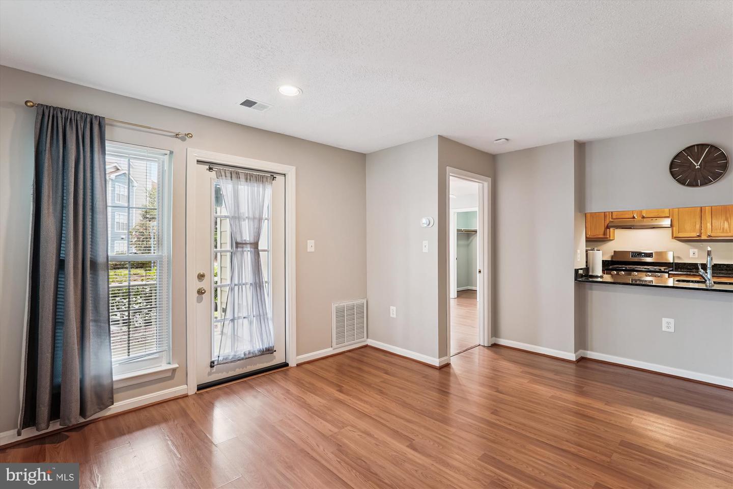 21014 TIMBER RIDGE TER #102, ASHBURN, Virginia 20147, 2 Bedrooms Bedrooms, ,2 BathroomsBathrooms,Residential,For sale,21014 TIMBER RIDGE TER #102,VALO2104470 MLS # VALO2104470
