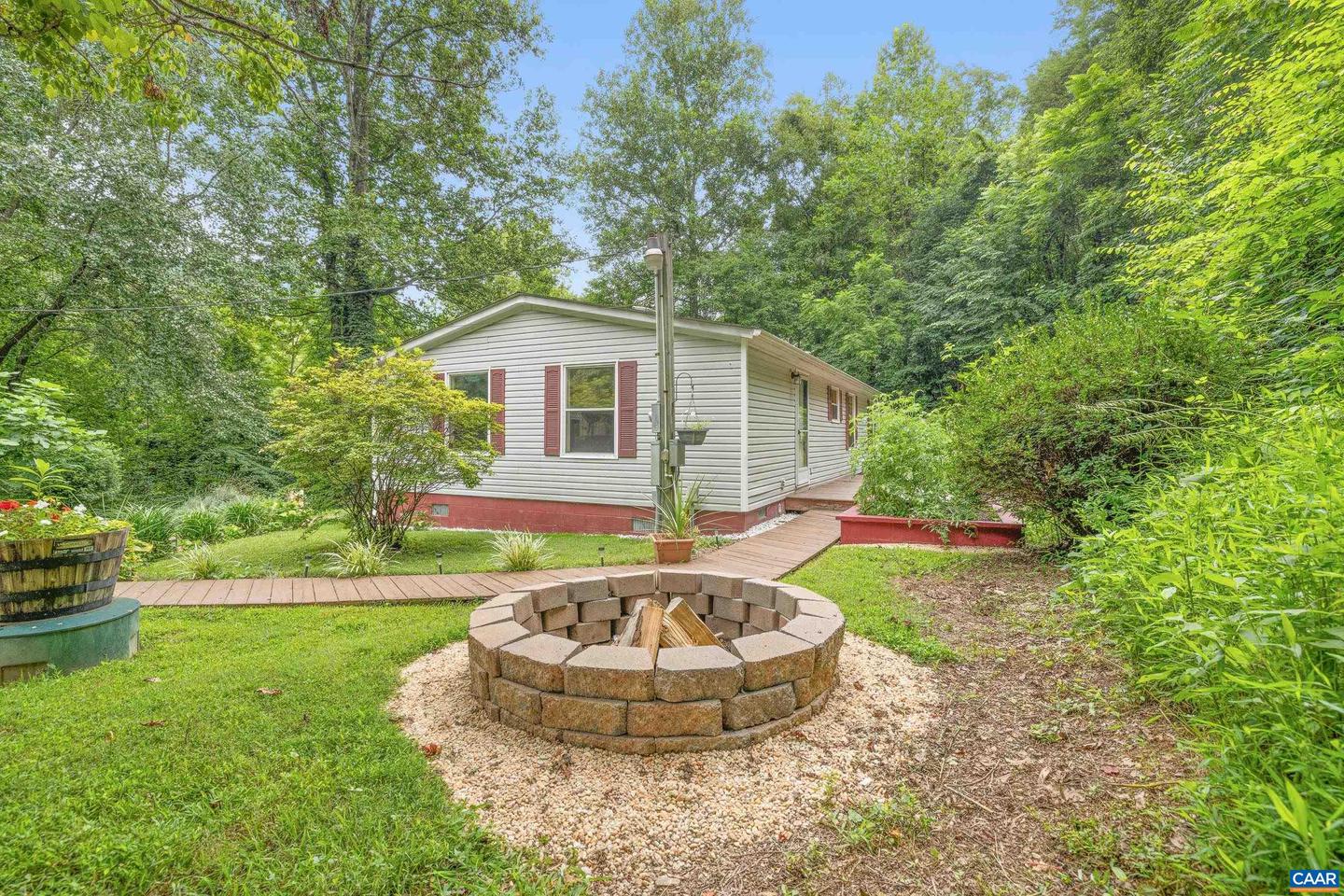 3141 BEECH GROVE RD, ROSELAND, Virginia 22967, 3 Bedrooms Bedrooms, ,2 BathroomsBathrooms,Residential,For sale,3141 BEECH GROVE RD,667758 MLS # 667758