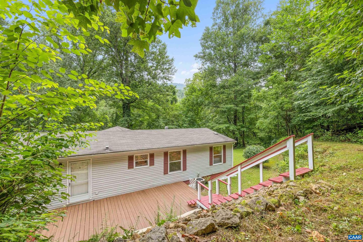 3141 BEECH GROVE RD, ROSELAND, Virginia 22967, 3 Bedrooms Bedrooms, ,2 BathroomsBathrooms,Residential,For sale,3141 BEECH GROVE RD,667758 MLS # 667758