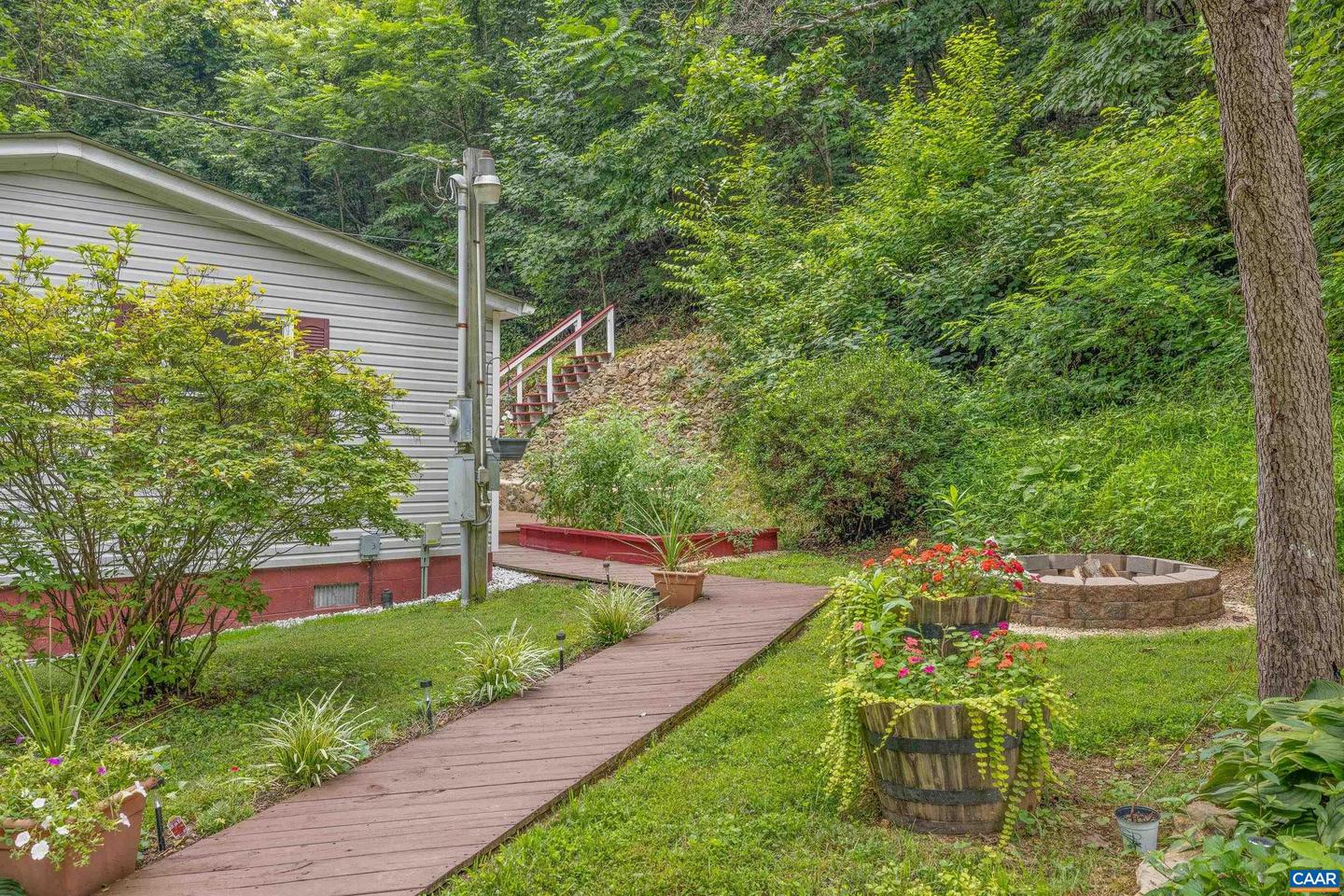 3141 BEECH GROVE RD, ROSELAND, Virginia 22967, 3 Bedrooms Bedrooms, ,2 BathroomsBathrooms,Residential,For sale,3141 BEECH GROVE RD,667758 MLS # 667758