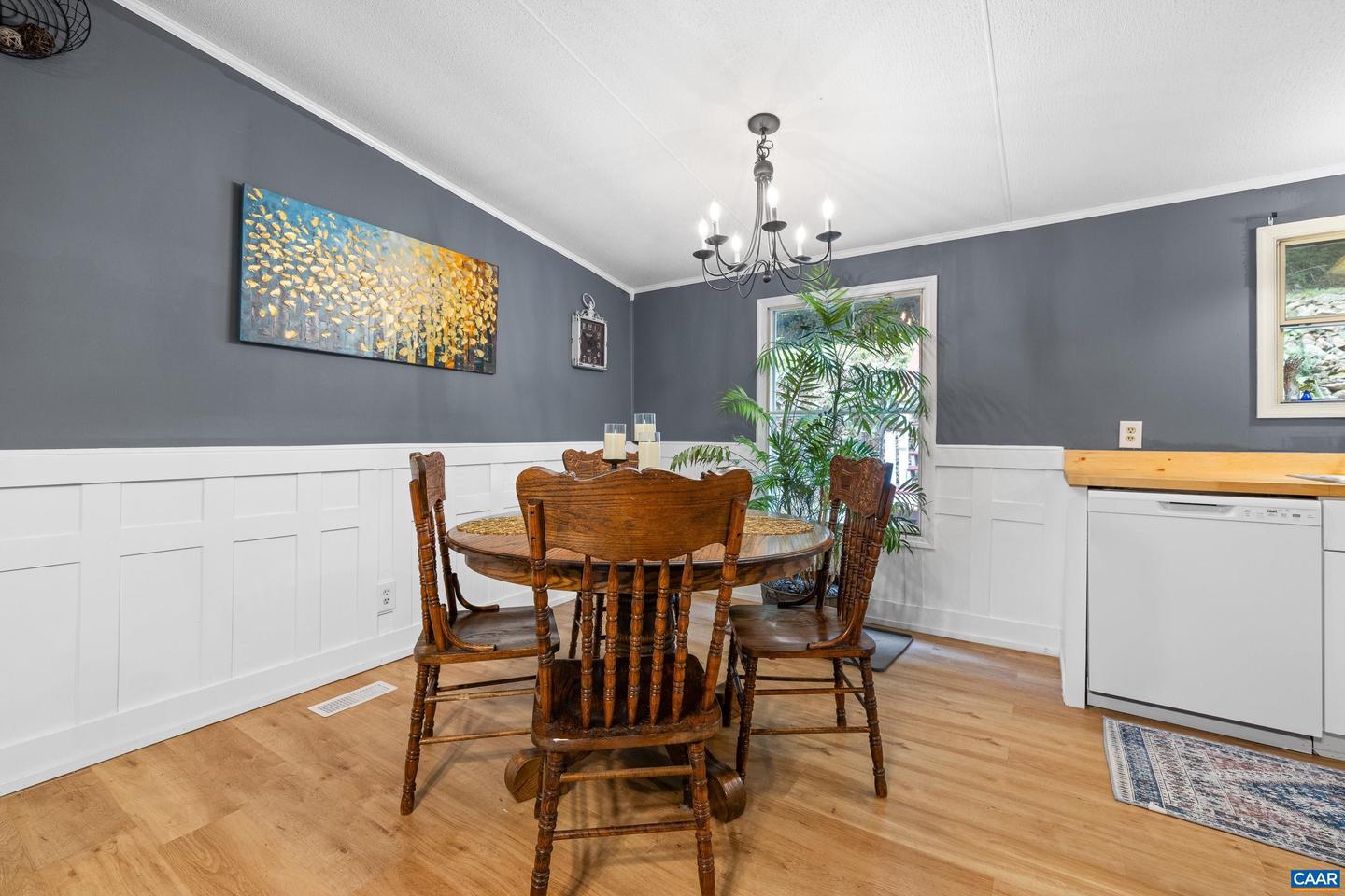3141 BEECH GROVE RD, ROSELAND, Virginia 22967, 3 Bedrooms Bedrooms, ,2 BathroomsBathrooms,Residential,For sale,3141 BEECH GROVE RD,667758 MLS # 667758