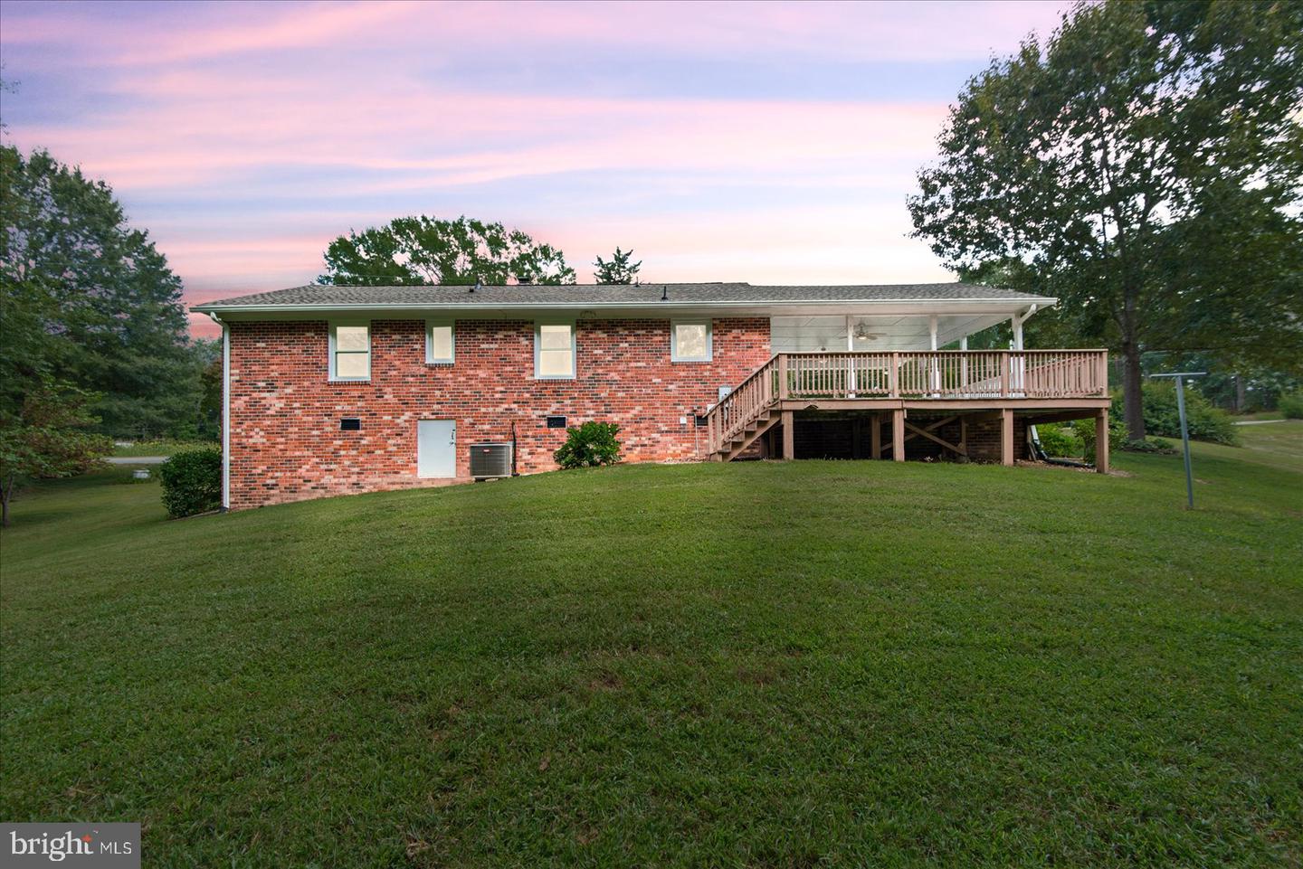 14433 DEVILS THREE JUMP RD, MILFORD, Virginia 22514, 3 Bedrooms Bedrooms, ,1 BathroomBathrooms,Residential,For sale,14433 DEVILS THREE JUMP RD,VACV2008678 MLS # VACV2008678