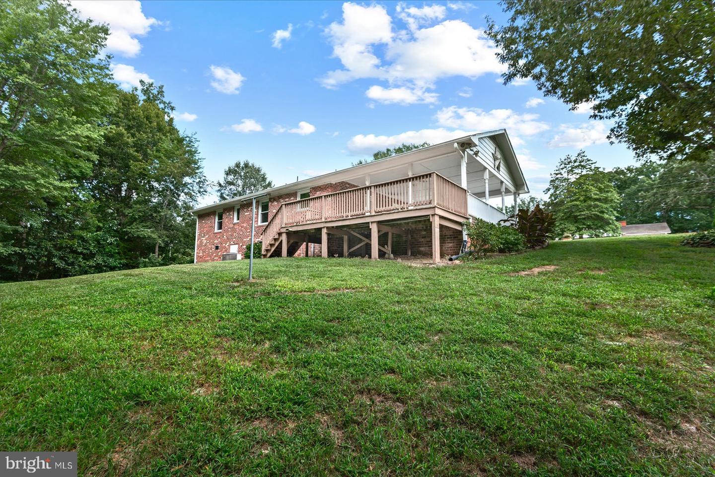 14433 DEVILS THREE JUMP RD, MILFORD, Virginia 22514, 3 Bedrooms Bedrooms, ,1 BathroomBathrooms,Residential,For sale,14433 DEVILS THREE JUMP RD,VACV2008678 MLS # VACV2008678