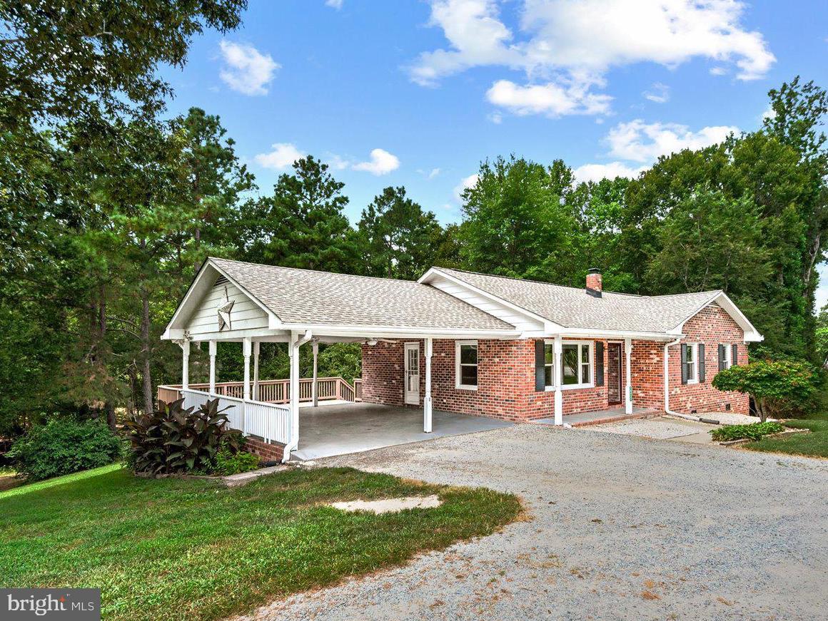 14433 DEVILS THREE JUMP RD, MILFORD, Virginia 22514, 3 Bedrooms Bedrooms, ,1 BathroomBathrooms,Residential,For sale,14433 DEVILS THREE JUMP RD,VACV2008678 MLS # VACV2008678