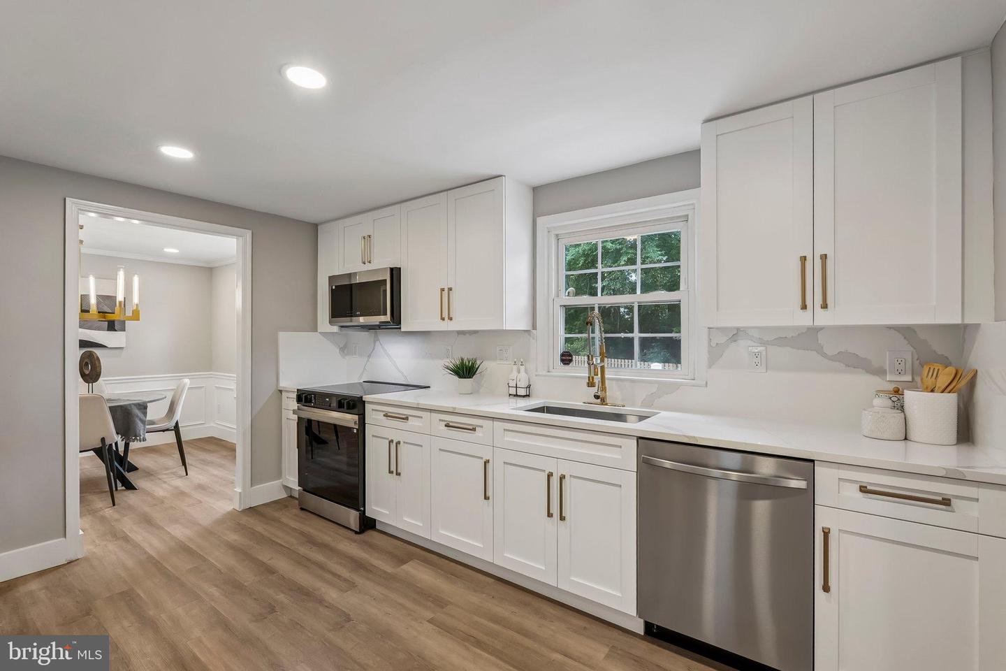 1510 POWELLS TAVERN PL, HERNDON, Virginia 20170, 5 Bedrooms Bedrooms, 7 Rooms Rooms,1 BathroomBathrooms,Residential,For sale,1510 POWELLS TAVERN PL,VAFX2261386 MLS # VAFX2261386