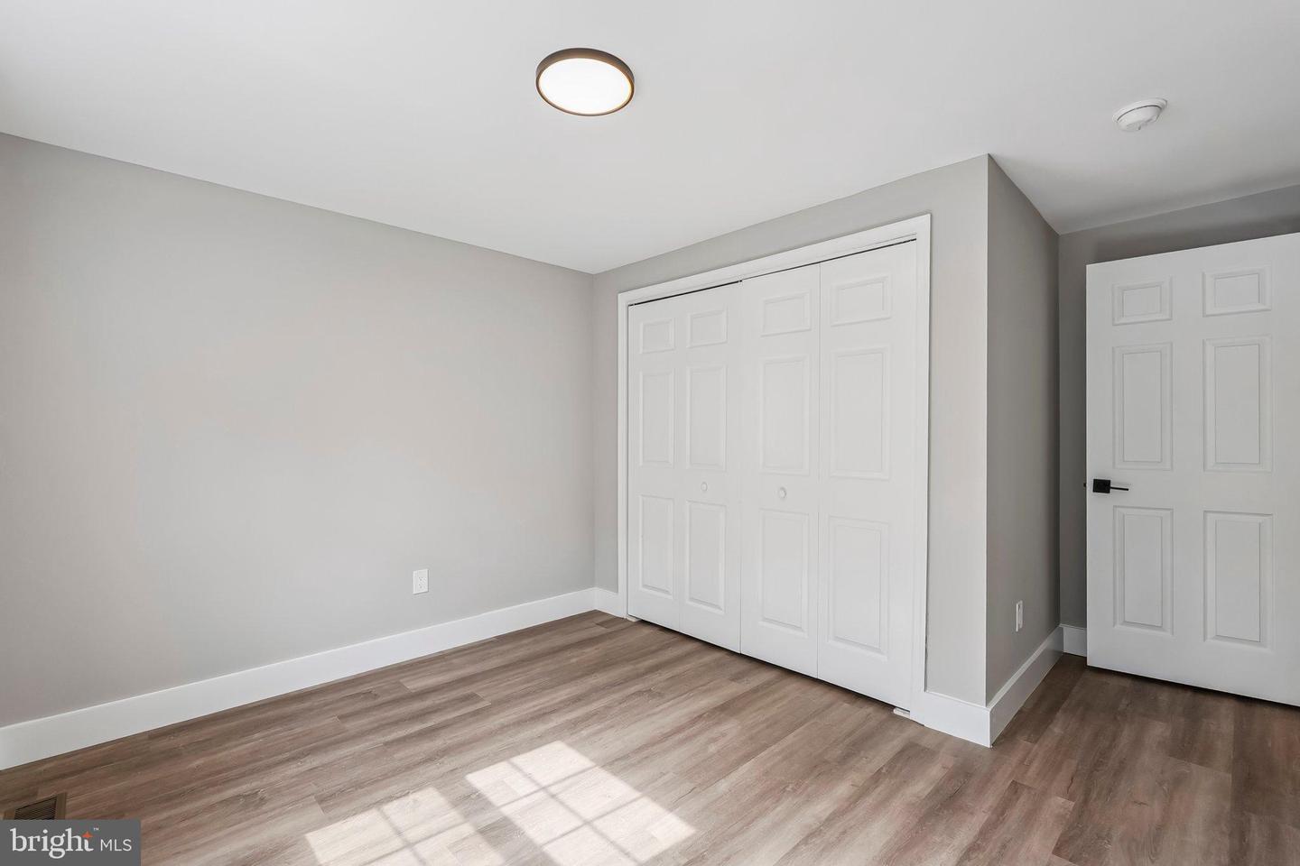 1510 POWELLS TAVERN PL, HERNDON, Virginia 20170, 5 Bedrooms Bedrooms, 7 Rooms Rooms,1 BathroomBathrooms,Residential,For sale,1510 POWELLS TAVERN PL,VAFX2261386 MLS # VAFX2261386