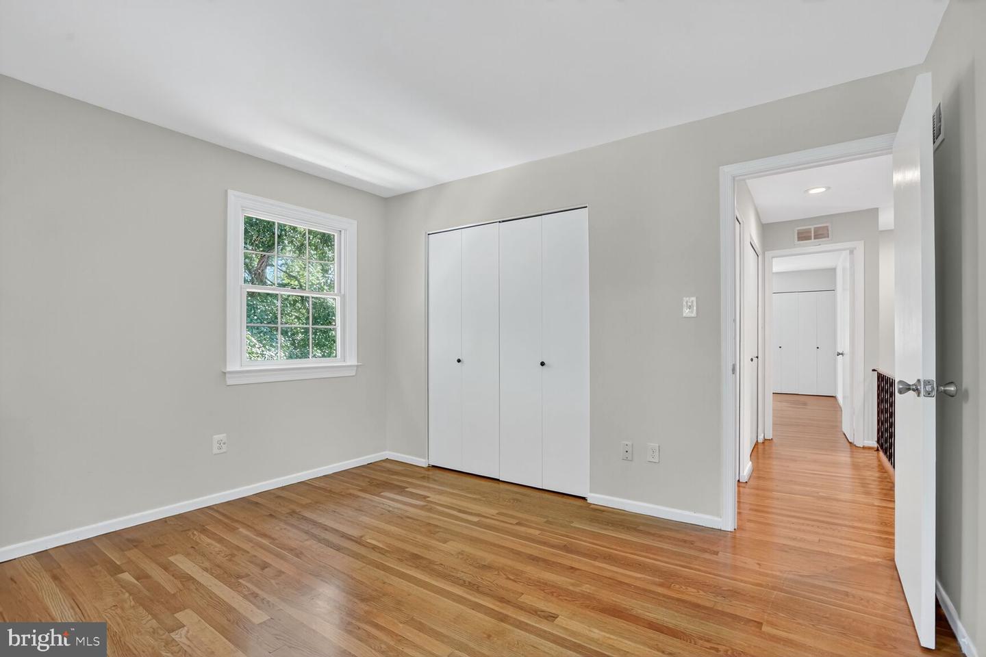8303 FORT HUNT RD, ALEXANDRIA, Virginia 22308, 4 Bedrooms Bedrooms, ,2 BathroomsBathrooms,Residential,For sale,8303 FORT HUNT RD,VAFX2261398 MLS # VAFX2261398