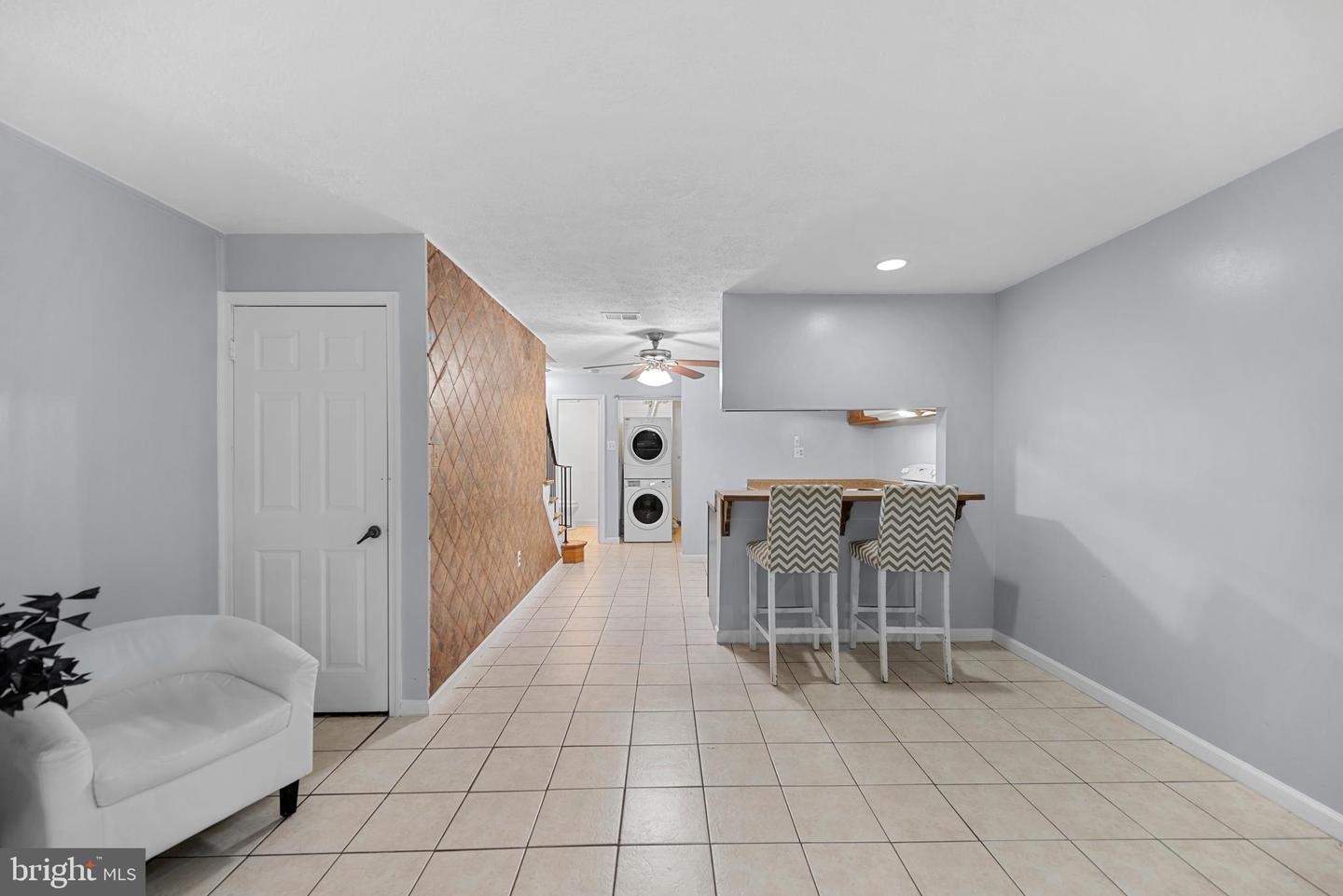 9126 FISTERIS CT, SPRINGFIELD, Virginia 22152, 3 Bedrooms Bedrooms, ,3 BathroomsBathrooms,Residential,For sale,9126 FISTERIS CT,VAFX2261664 MLS # VAFX2261664