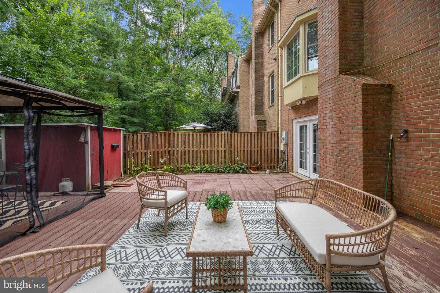 9126 FISTERIS CT, SPRINGFIELD, Virginia 22152, 3 Bedrooms Bedrooms, ,3 BathroomsBathrooms,Residential,For sale,9126 FISTERIS CT,VAFX2261664 MLS # VAFX2261664