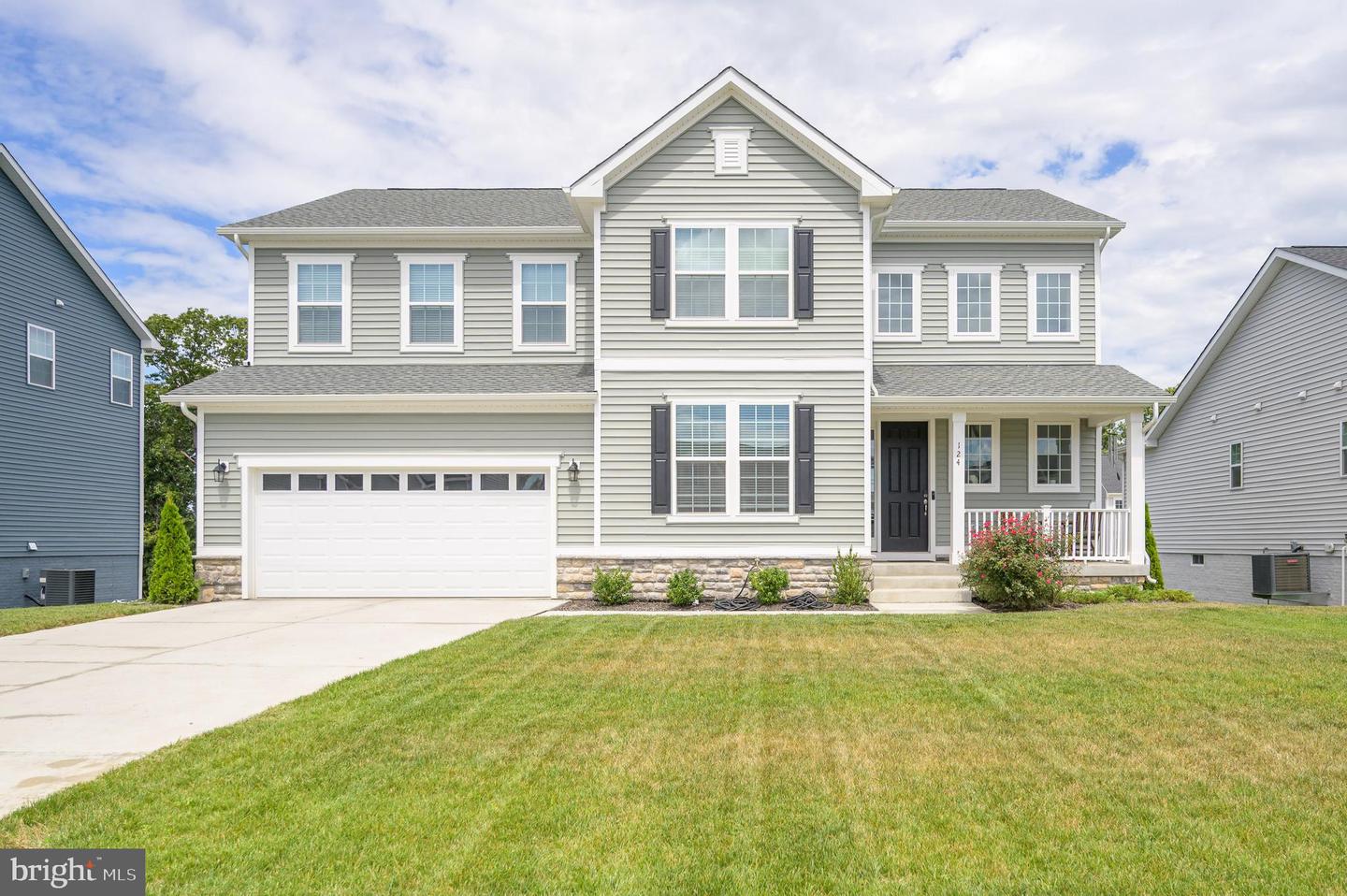 124 TRIANGLE CT, WINCHESTER, Virginia 22602, 4 Bedrooms Bedrooms, ,3 BathroomsBathrooms,Residential,For sale,124 TRIANGLE CT,VAFV2036136 MLS # VAFV2036136