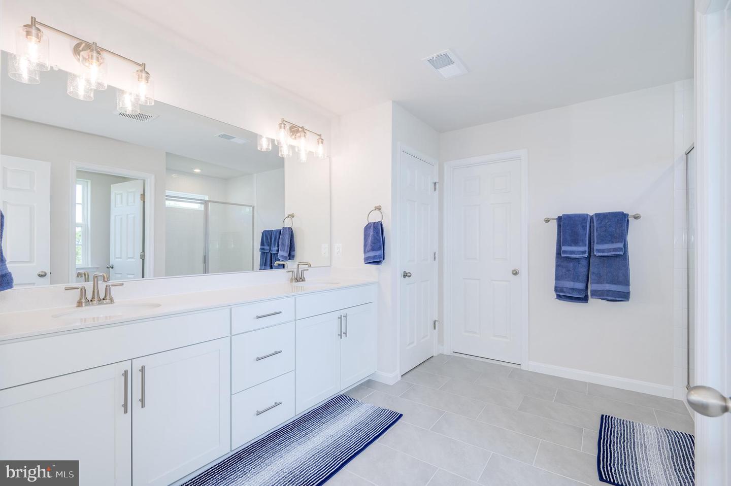 124 TRIANGLE CT, WINCHESTER, Virginia 22602, 4 Bedrooms Bedrooms, ,3 BathroomsBathrooms,Residential,For sale,124 TRIANGLE CT,VAFV2036136 MLS # VAFV2036136