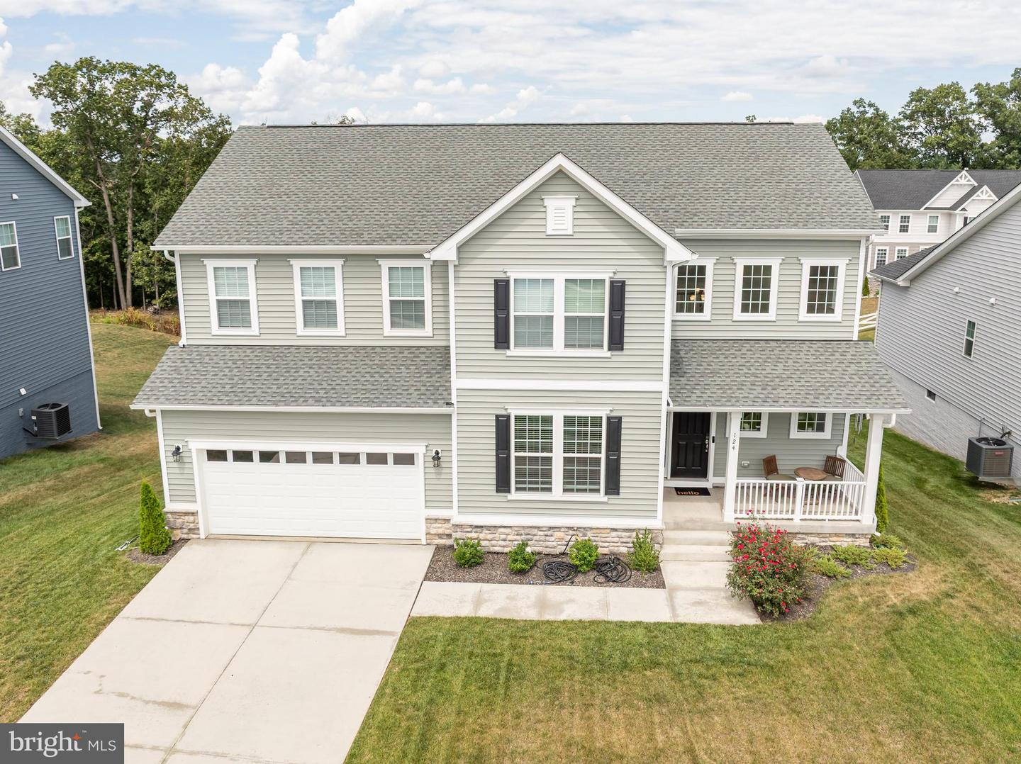 124 TRIANGLE CT, WINCHESTER, Virginia 22602, 4 Bedrooms Bedrooms, ,3 BathroomsBathrooms,Residential,For sale,124 TRIANGLE CT,VAFV2036136 MLS # VAFV2036136