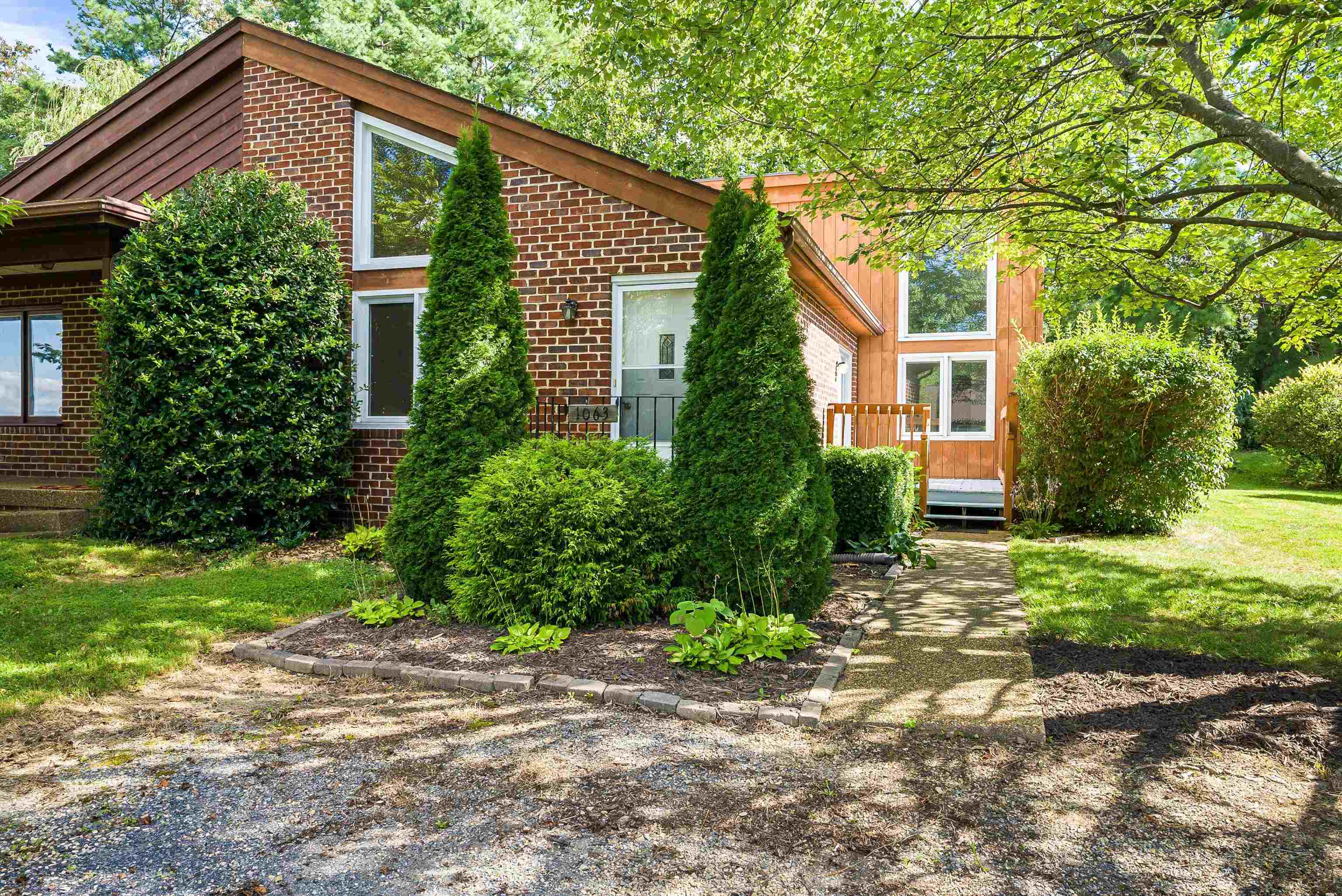 1063 ROSEDALE DR, ROCKINGHAM, Virginia 22801, 2 Bedrooms Bedrooms, ,1 BathroomBathrooms,Residential,1063 ROSEDALE DR,667964 MLS # 667964
