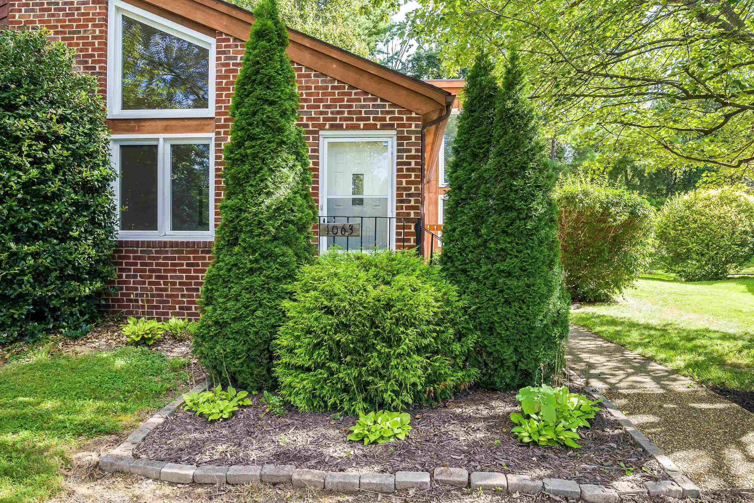 1063 ROSEDALE DR, ROCKINGHAM, Virginia 22801, 2 Bedrooms Bedrooms, ,1 BathroomBathrooms,Residential,1063 ROSEDALE DR,667964 MLS # 667964