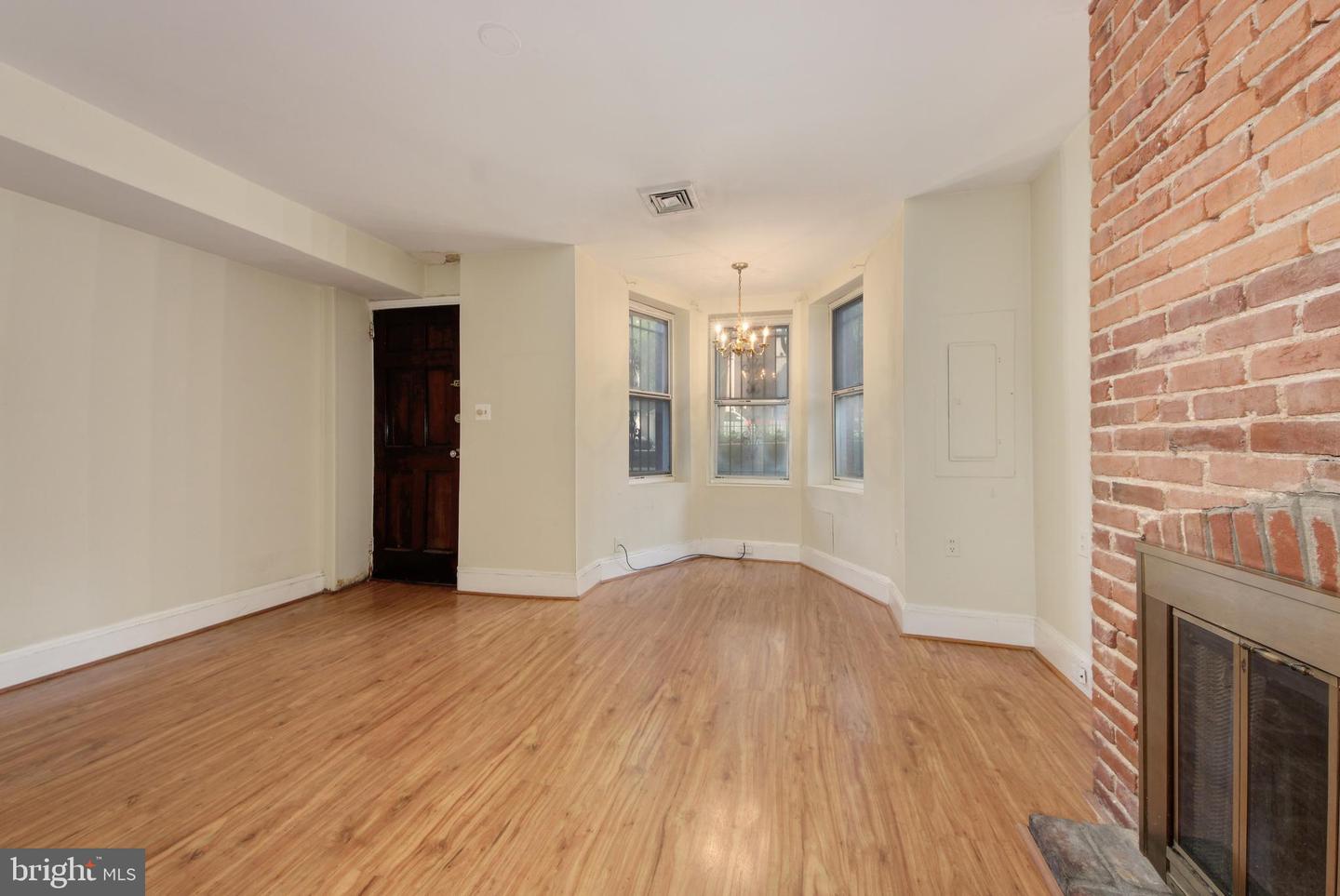 2008 Q ST NW, WASHINGTON, District Of Columbia 20009, 3 Bedrooms Bedrooms, ,2 BathroomsBathrooms,Residential,For sale,2008 Q ST NW,DCDC2215490 MLS # DCDC2215490