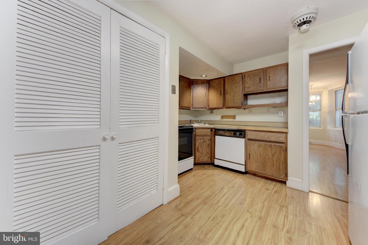 2008 Q ST NW, WASHINGTON, District Of Columbia 20009, 3 Bedrooms Bedrooms, ,2 BathroomsBathrooms,Residential,For sale,2008 Q ST NW,DCDC2215490 MLS # DCDC2215490